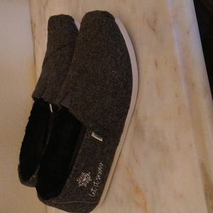 Toms Women's Shoe Grey Size 7.5 W Alpargata Felt Let It Snow Embroidery Faux Fur